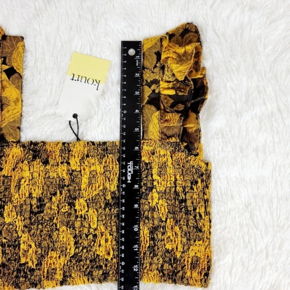 Kourt Floral Print Smocked Crop Top & Mini Skirt Set Gold and Black Size‎ S - Picture 6 of 9
